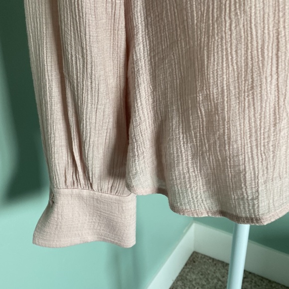 David Lerner Kourtney Mandarin Collar Blouse - Picture 4 of 9